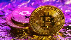 比特币下半年跑赢黄金？